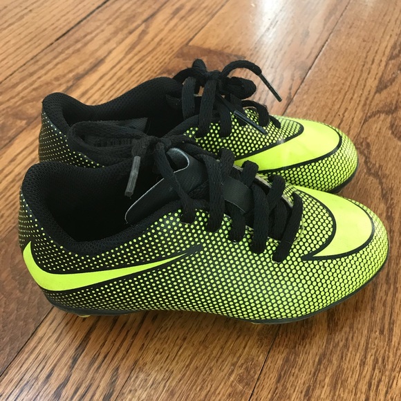 10c soccer cleats